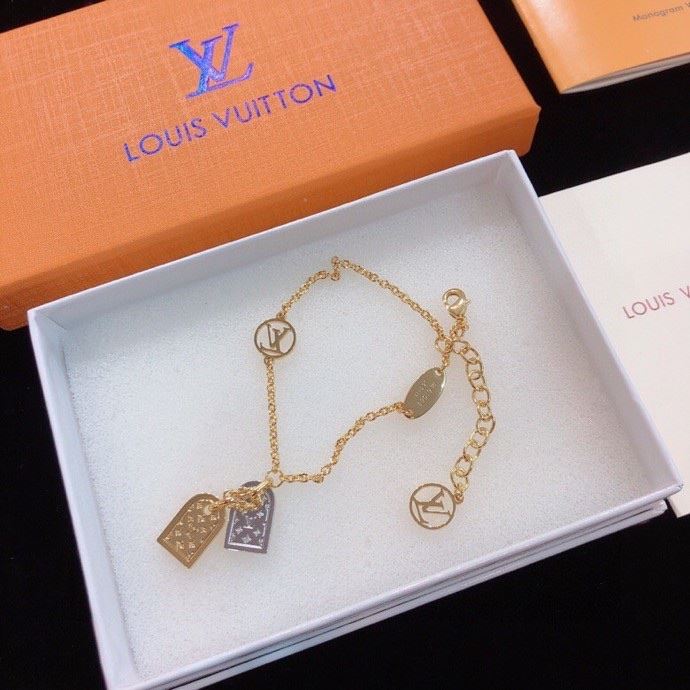 LV Necklaces